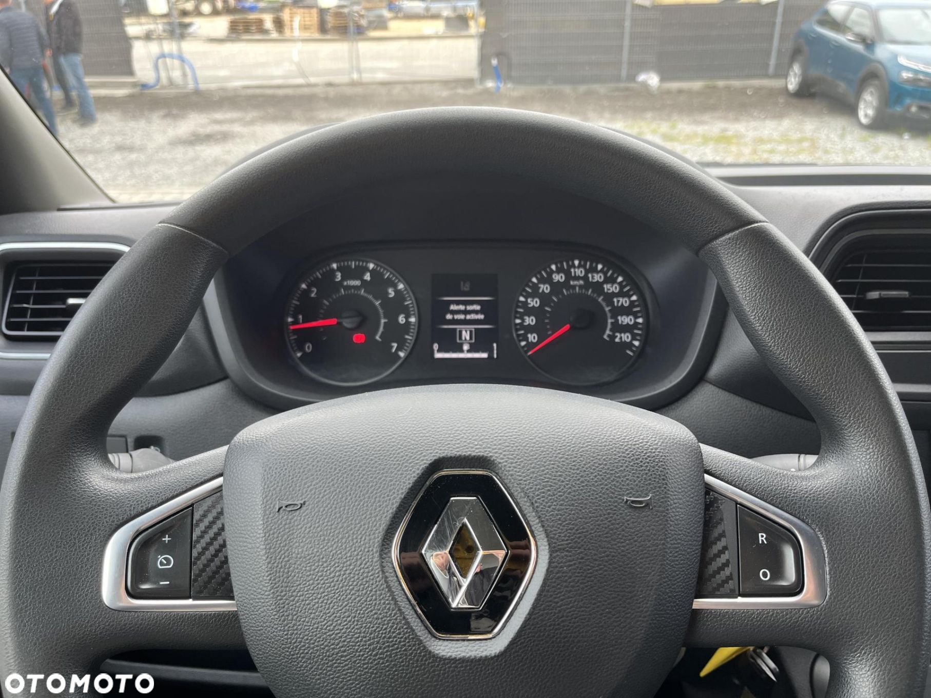 Renault master - 12