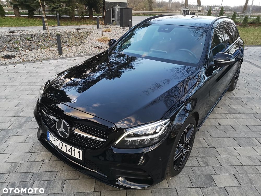 Mercedes-Benz Klasa C 400 4Matic 9G-TRONIC AMG Line - 13