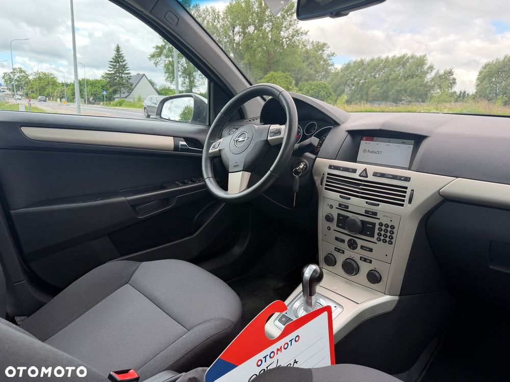 Opel Astra - 32