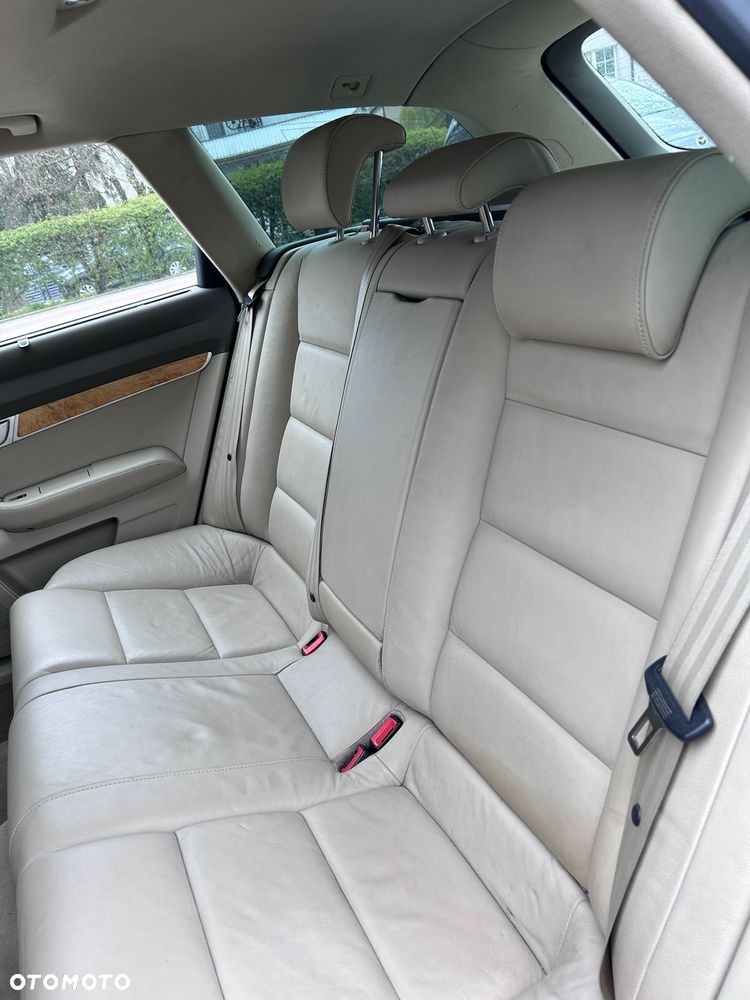 Audi A6 Avant - 19