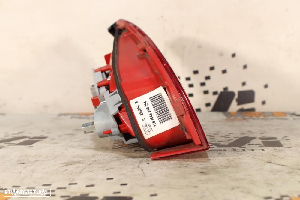 Farolim Direito Audi A4 Avant (8K5, B8)  8K9945094 / 220909 / Mala Pas - 6