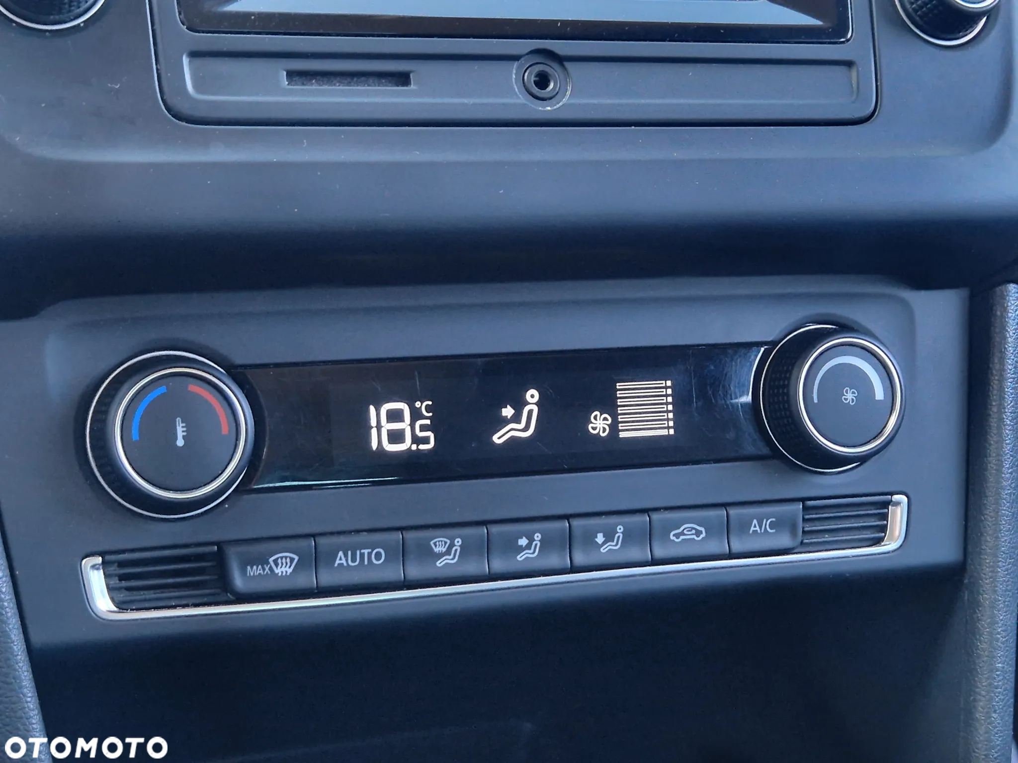 Volkswagen Polo 1.2 TSI DSG Comfortline - 27