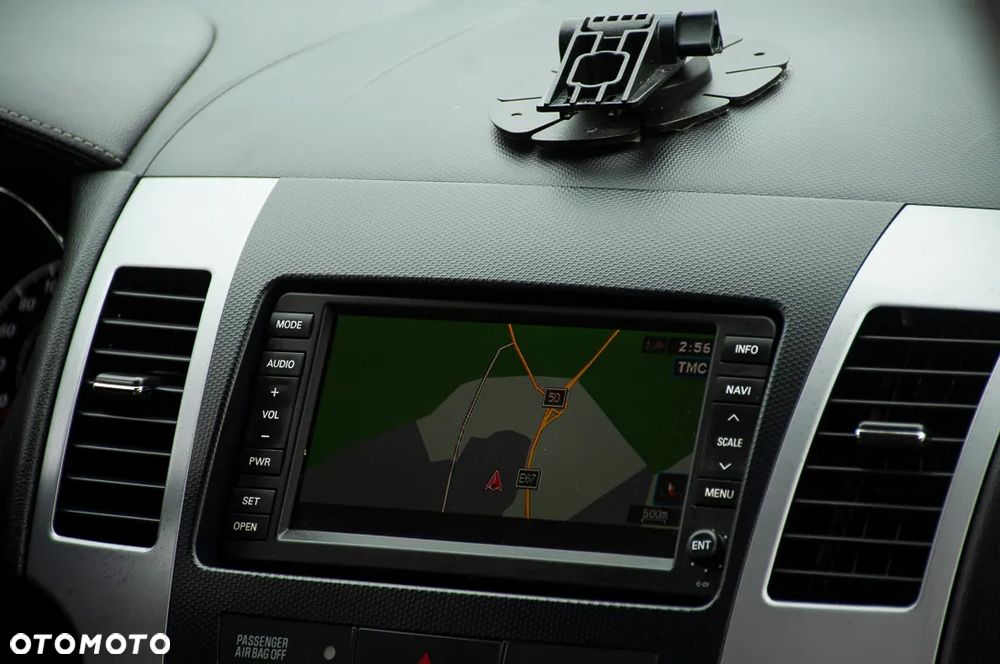 Citroën C-Crosser 2.2 HDi Exclusive DCS - 8