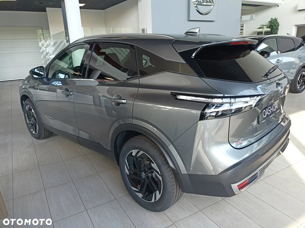 Nissan Qashqai 1.3 DIG-T MHEV N-Connecta Xtronic - 4