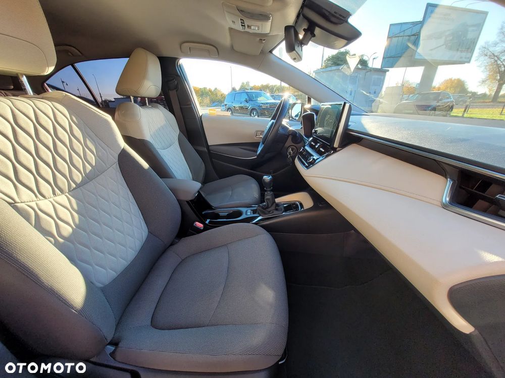 Toyota Corolla 1.5 Comfort - 19