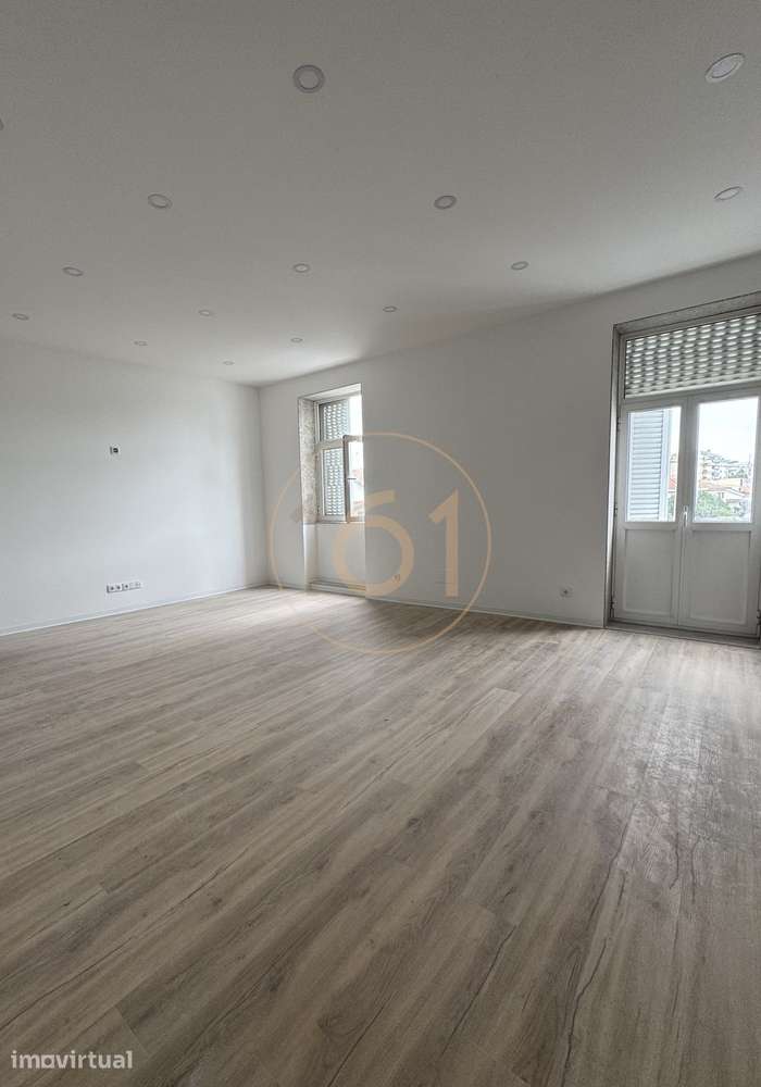 Apartamento T2 na Areosa, para arrendamento, totalmente remodelado - Grande imagem: 4/20