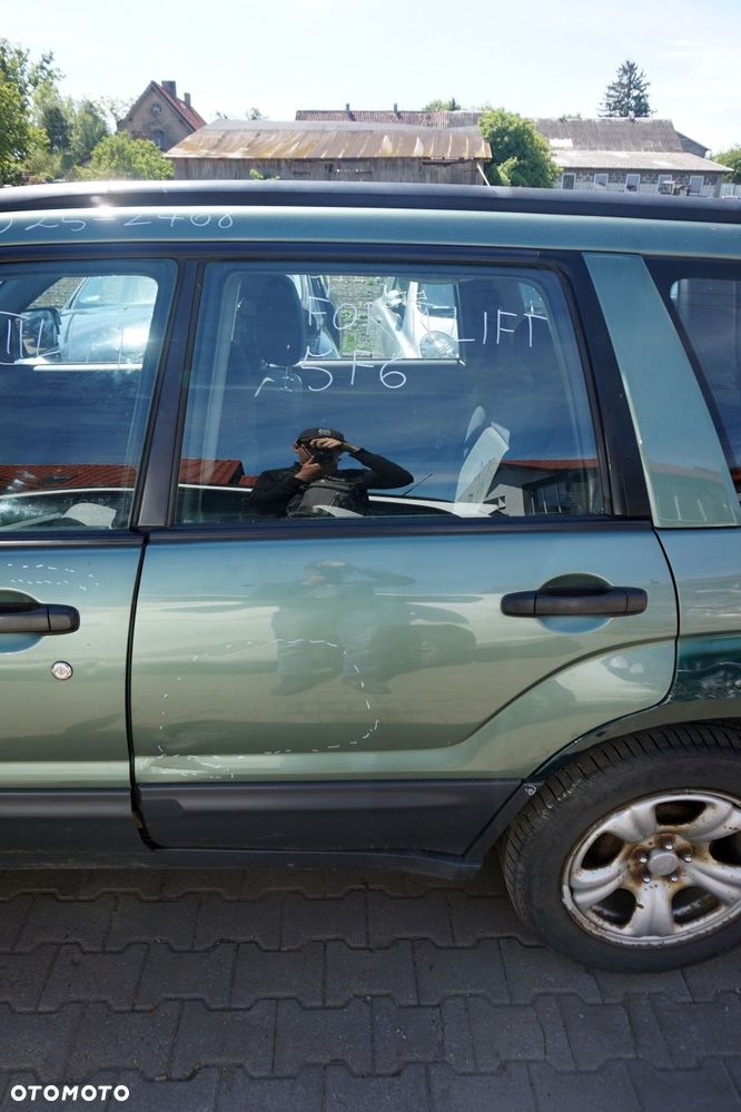 DRZWI TYLNE LEWE FORESTER II SG LIFT 5F6  ZIELONY EVERGREEN SUBARU 2006-2008 - 1