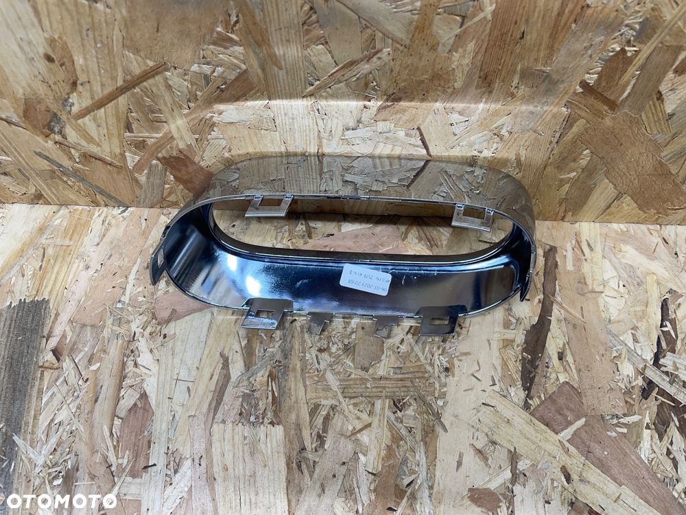 Chrom mercedes atrapa wydechu mercedes 247 Gla glb - 1