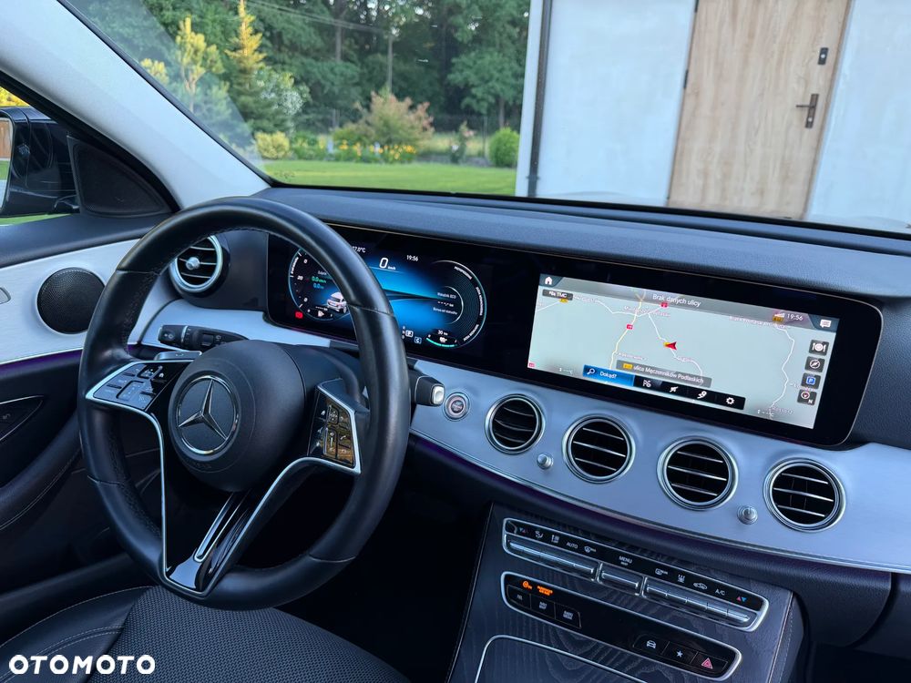 Mercedes-Benz Klasa E 300 de 4-Matic Avantgarde - 37