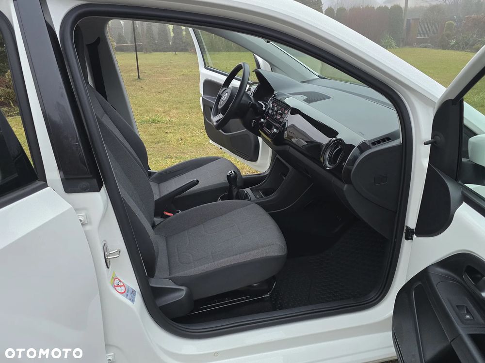 Volkswagen up! 1.0 move - 8