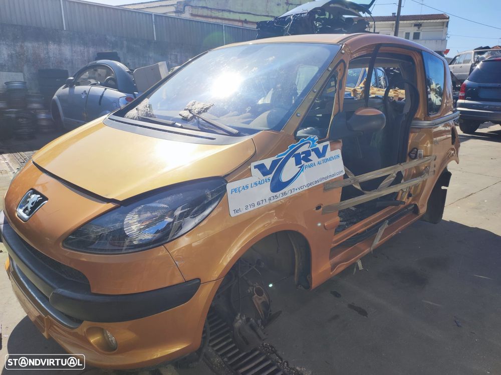 Peugeot 1007 1.6i 2007 - Viatura para Peças - 2