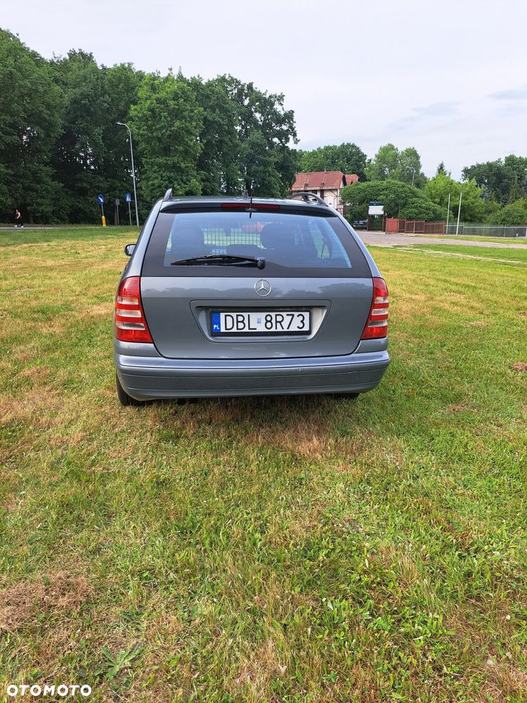 Mercedes-Benz Klasa C 220 CDI Automatik Classic - 4