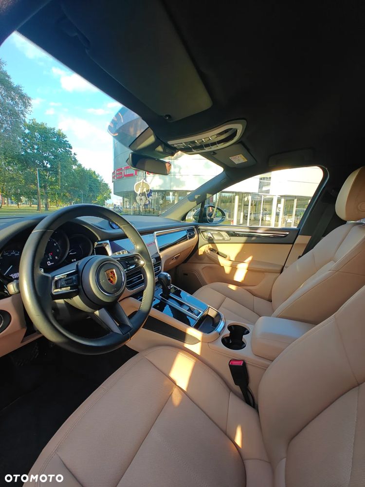 Porsche Macan - 20