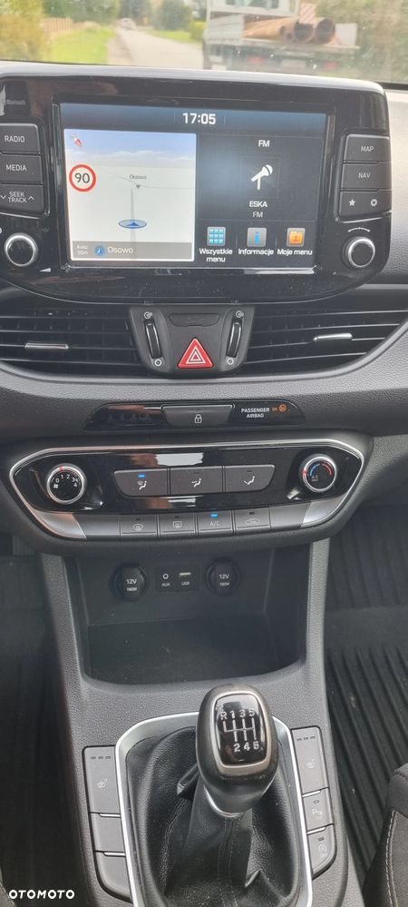 Hyundai i30 1.4 Premium - 11