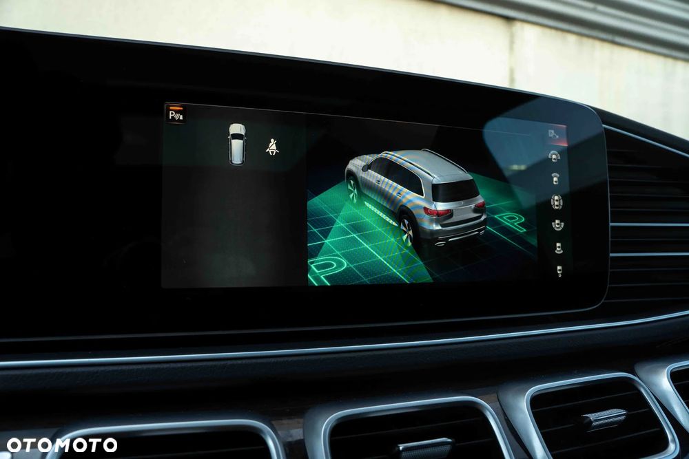Mercedes-Benz GLS 400 d 4Matic 9G-TRONIC - 35
