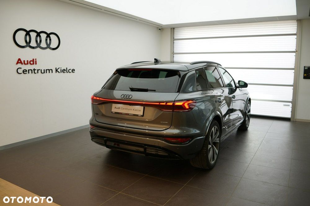 Audi Q6 e-tron - 5