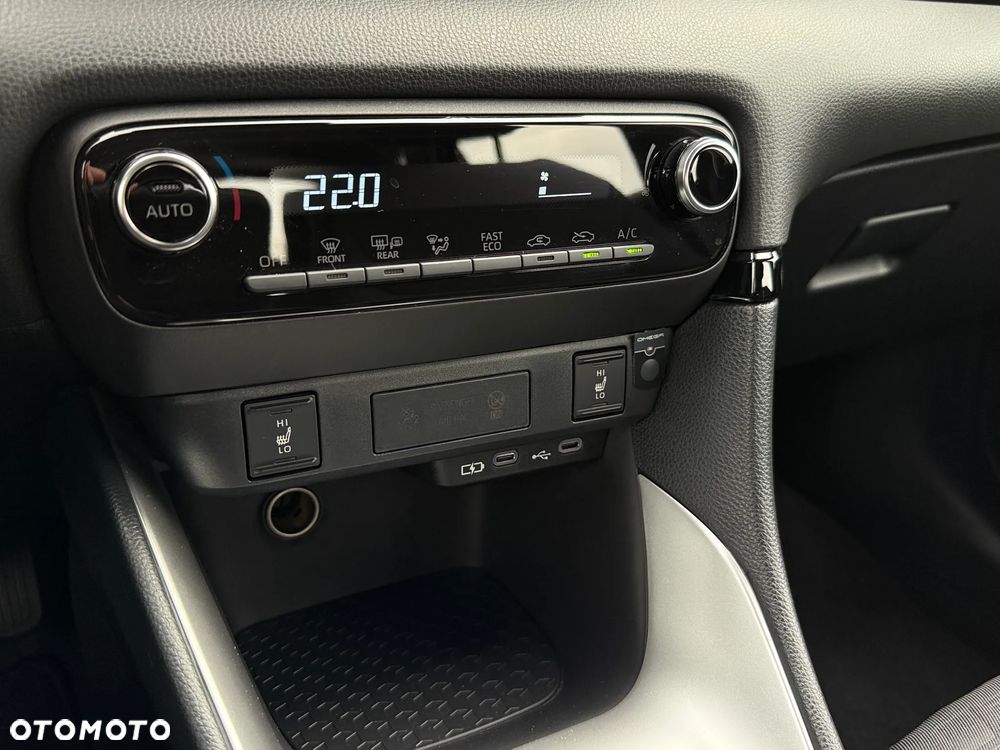 Mazda 2 Hybrid 1.5 Exclusive Line CVT - 14