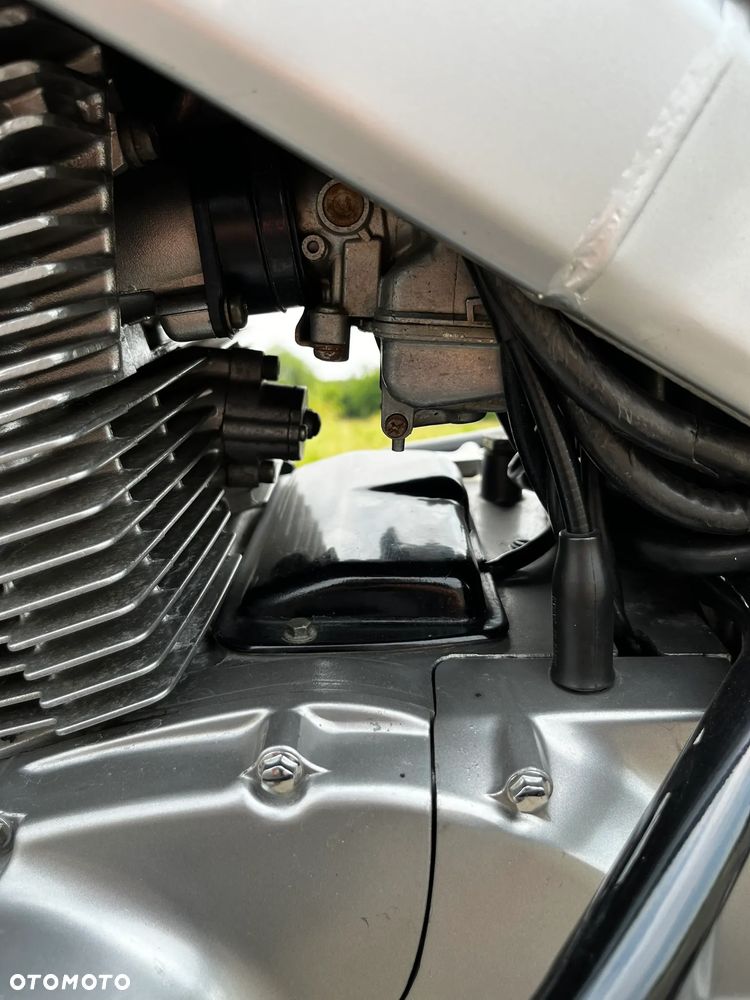 Suzuki GS - 15