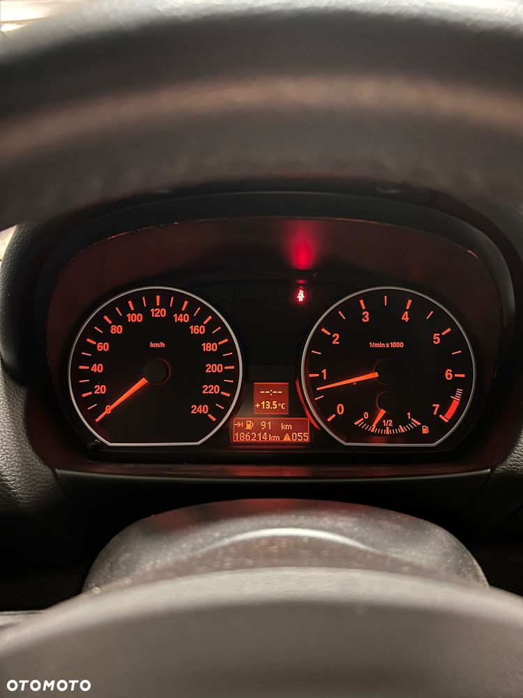 BMW Seria 1 116i - 16