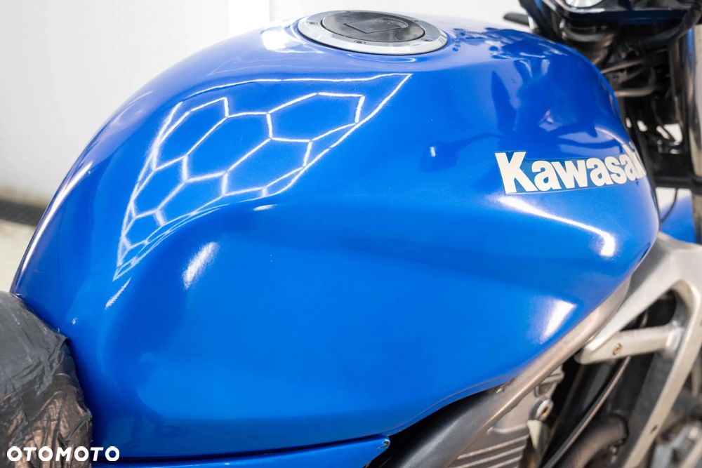 Kawasaki ER - 22