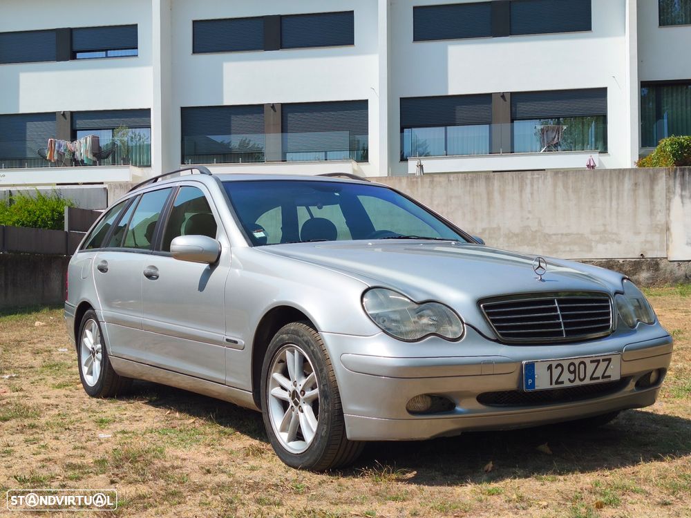 Mercedes-Benz C 220 — fotografia 43