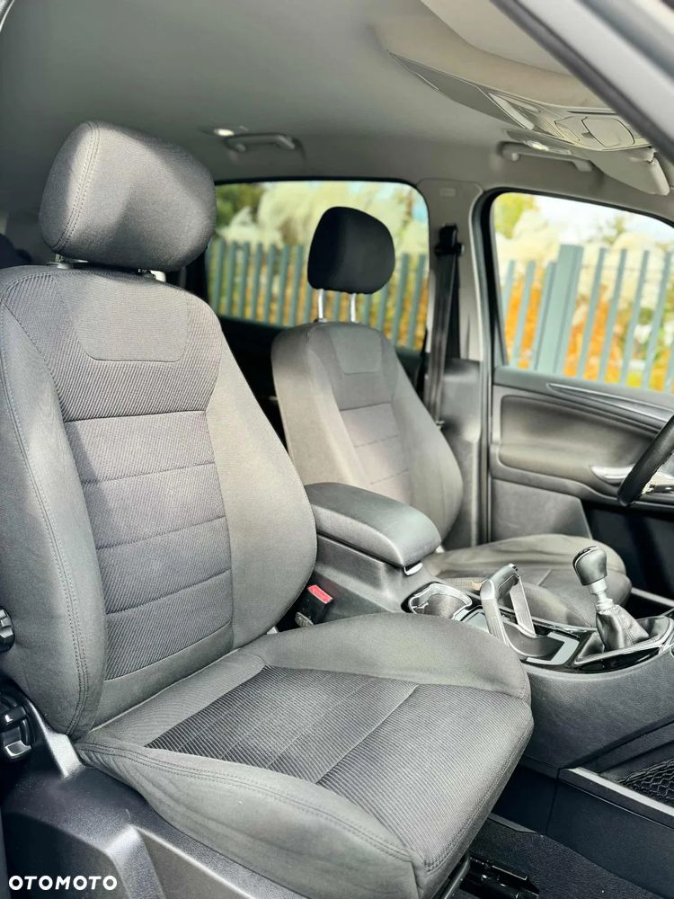 Ford S-Max 2.0 TDCi DPF Titanium - 14