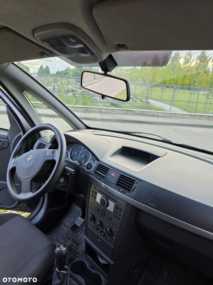 Opel Meriva - 12