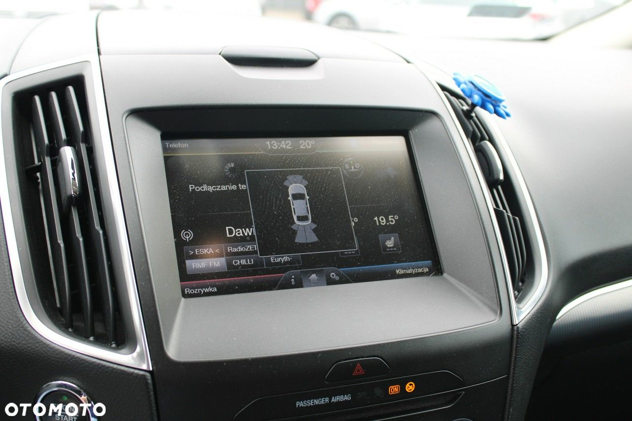 Ford S-Max - 25