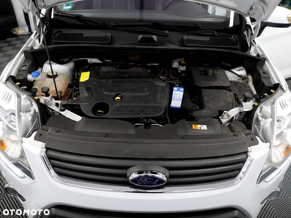 Ford Kuga 2.0 TDCi Titanium S - 40