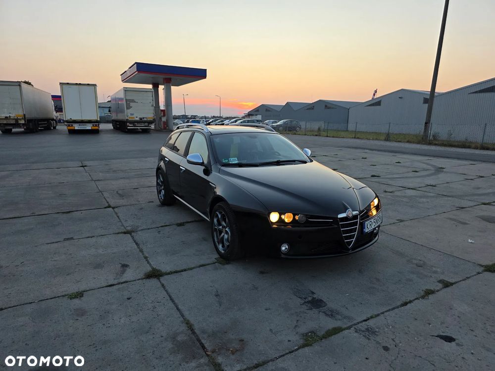 Alfa Romeo 159 - 1