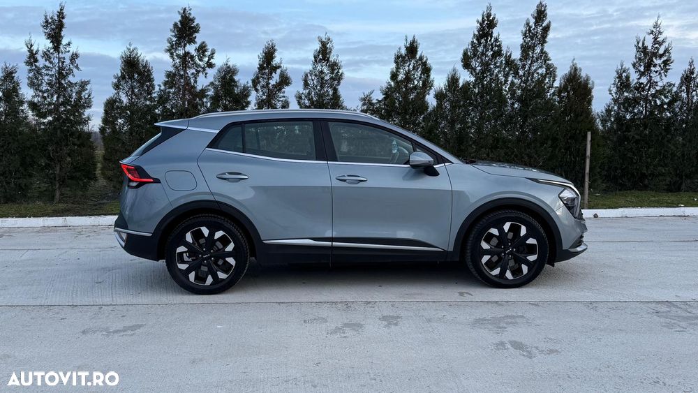 Kia Sportage 1.6 T-GDI PHEV 6AT 4x4 Business Line - 4