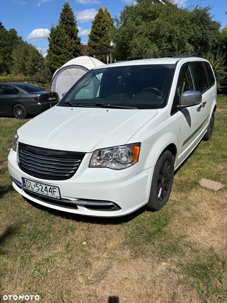 Chrysler Town & Country 3.6 Touring - 1