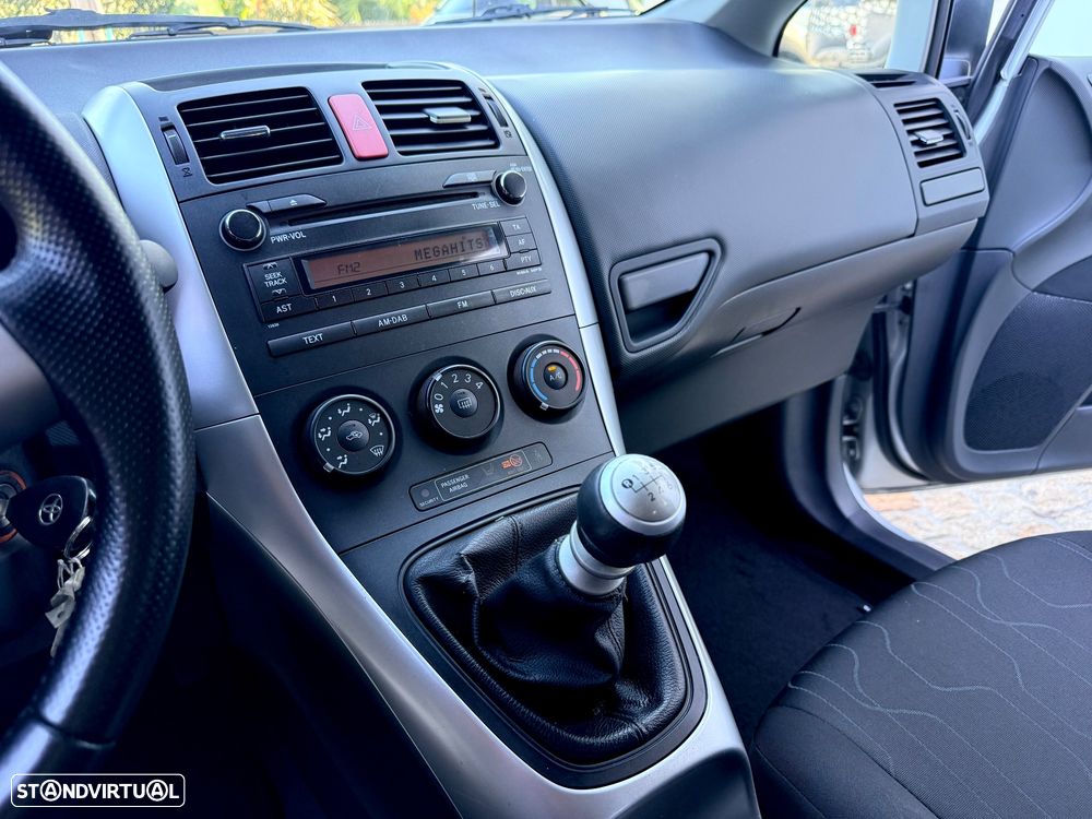 Toyota Auris 1.4 D-4D ACtive+AC - 43
