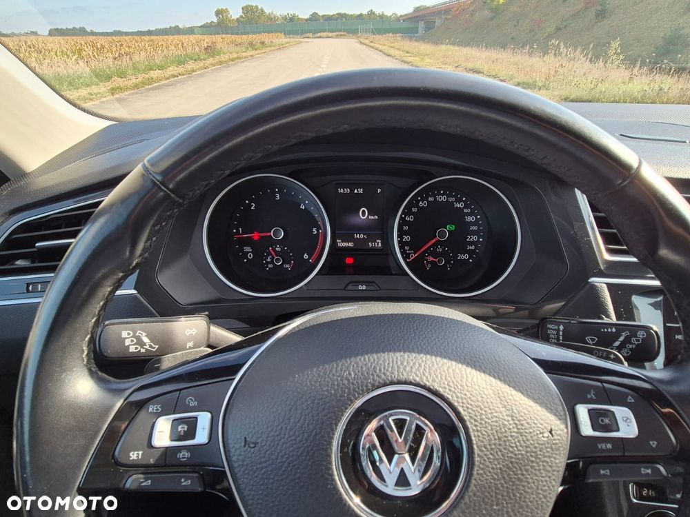 Volkswagen Tiguan - 6