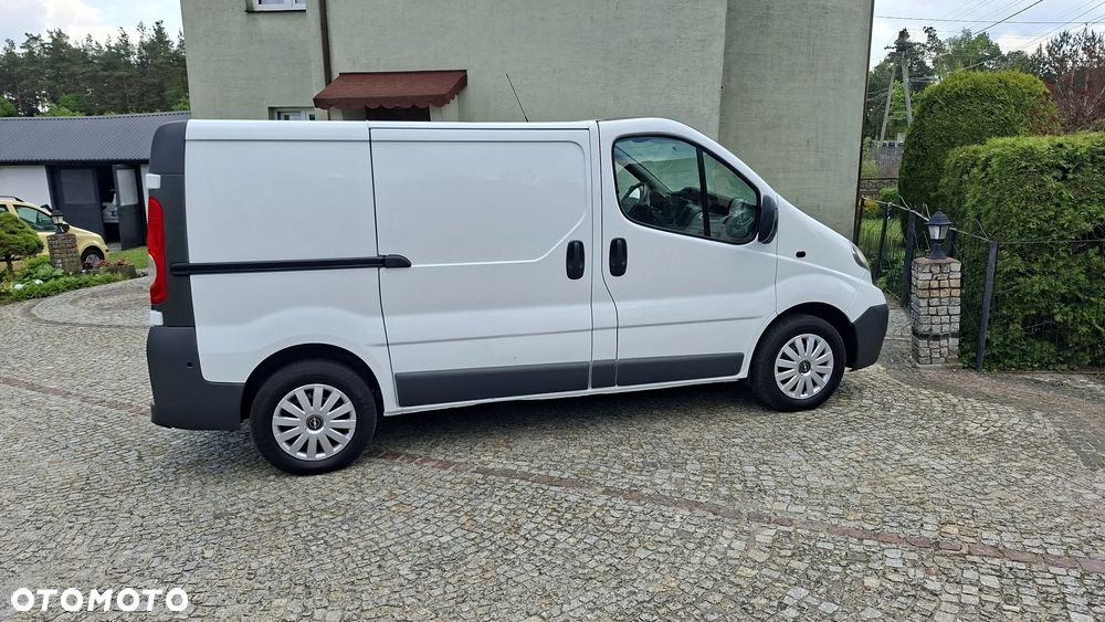 Opel VIVARO - 19