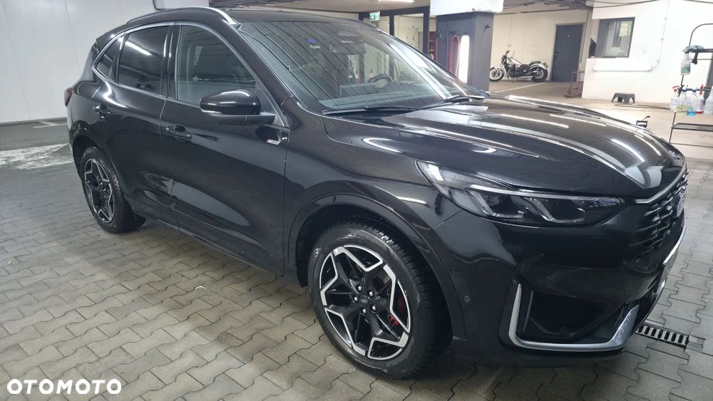 Ford Kuga 2.5P PHEV FWD ST-Line X eCVT - 11