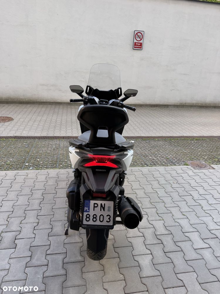 Honda NSS - 16