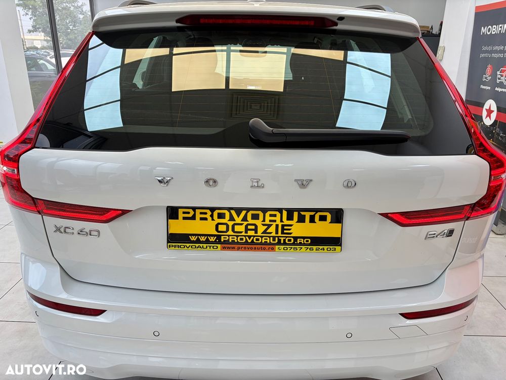 Volvo XC 60 B4 D AWD Core - 14