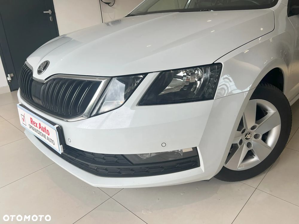 Skoda Octavia 1.5 TSI ACT Ambition DSG - 3