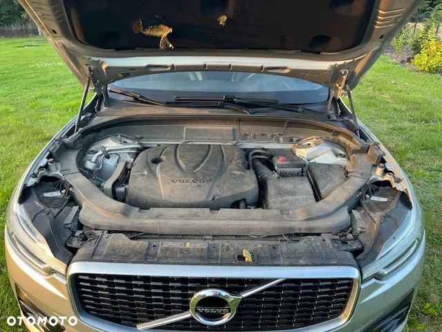Volvo XC 60 D4 AWD R-Design - 3