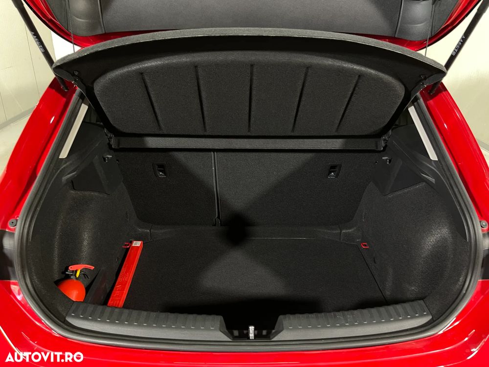 Seat Leon 1.5 eTSI DSG7 MHEV Style - 13