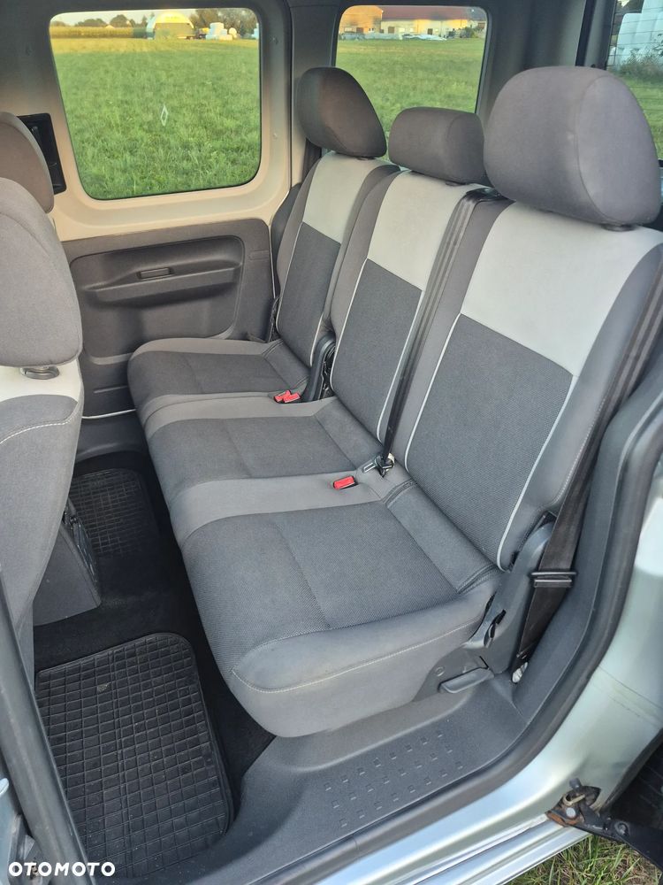 Volkswagen Caddy Comfortline - 5