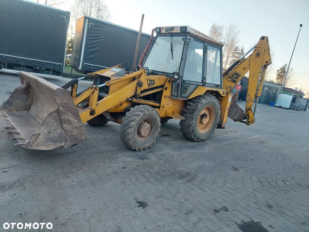 JCB 3 CX - 4