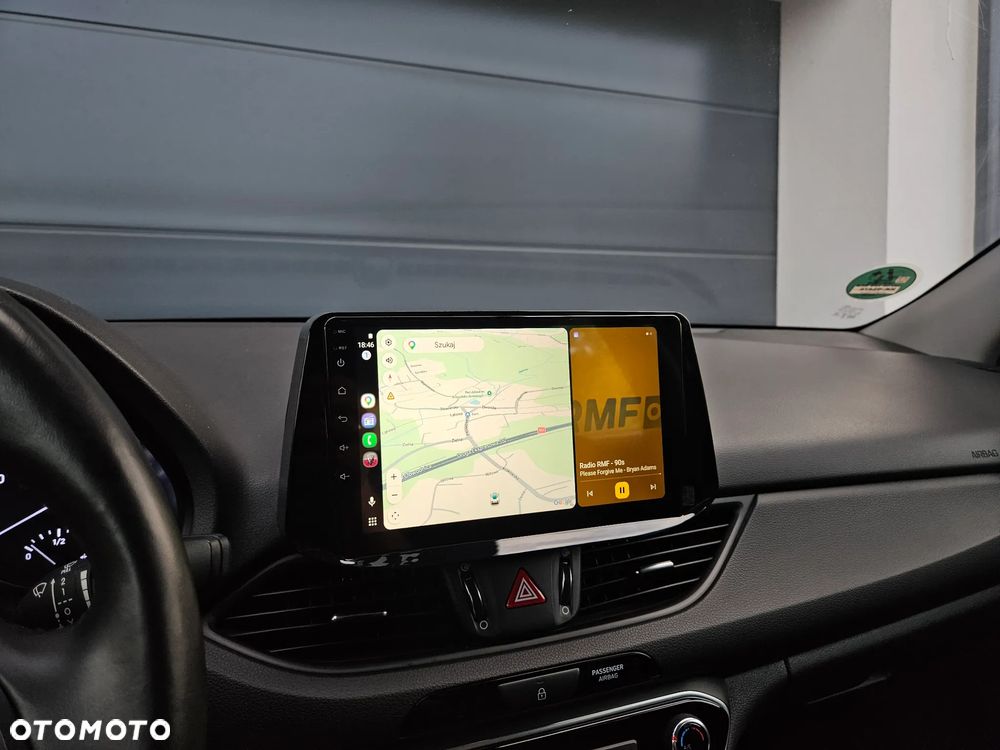 Hyundai i30 1.5 DPI Classic + - 13