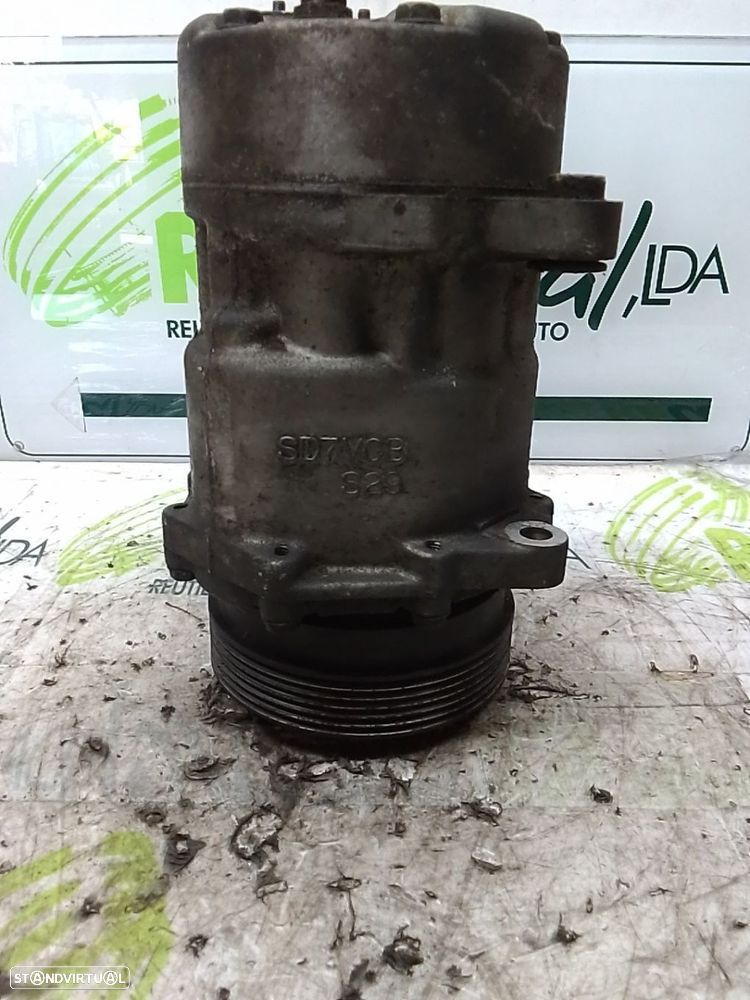 Compressor Do Ar Condicionado Volkswagen Golf Iv (1J1) - 4