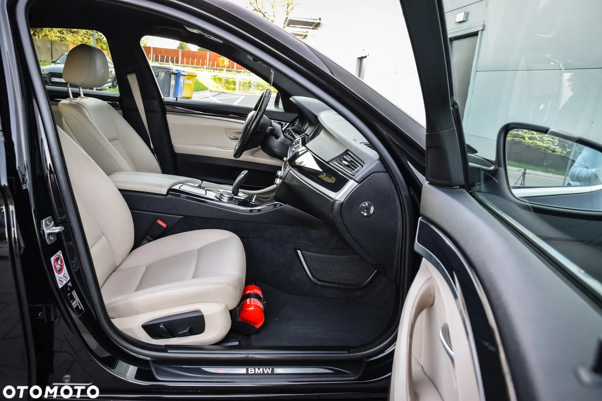 BMW Seria 5 518d Luxury Line sport - 24