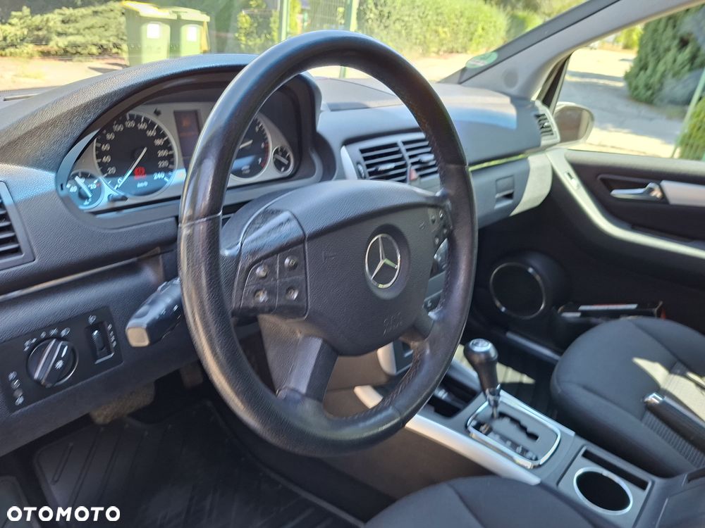 Mercedes-Benz Klasa B - 8