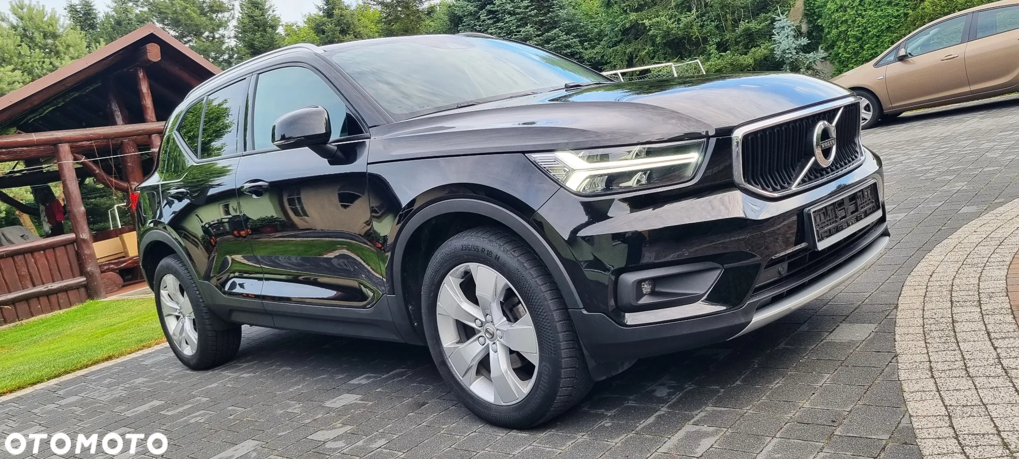 Volvo XC 40 D3 Momentum Pro - 17