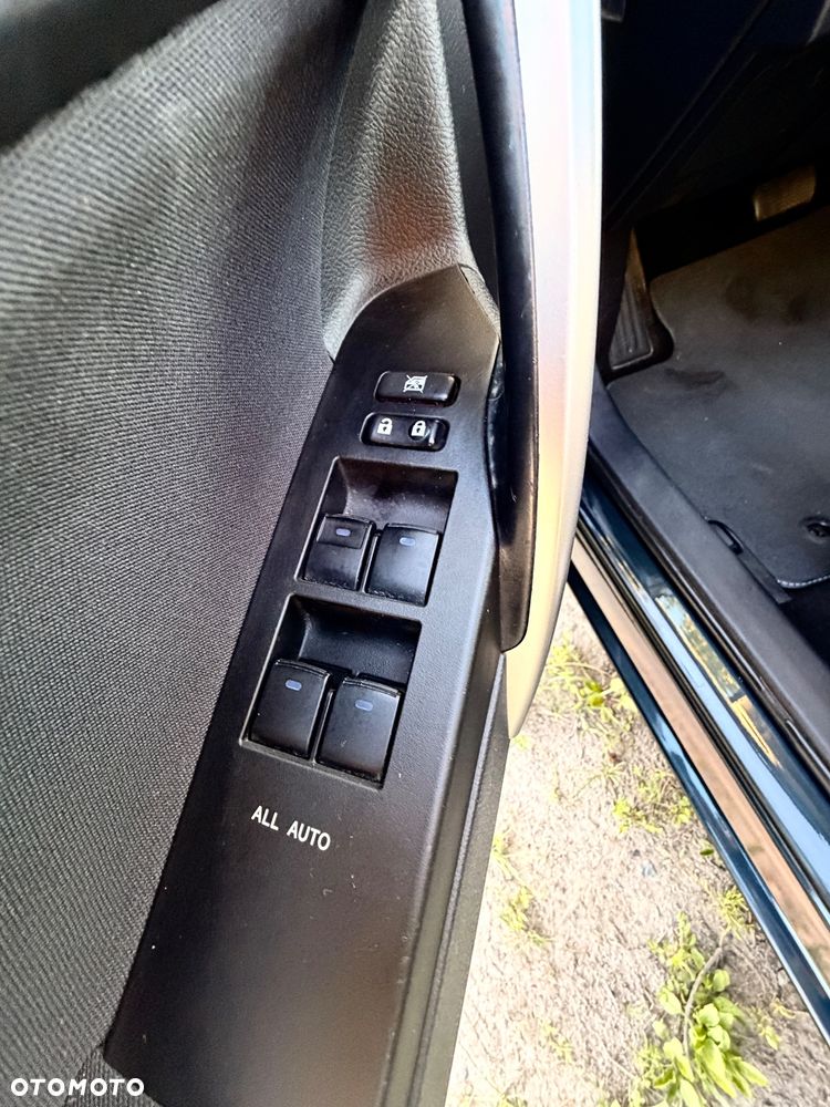 Toyota Auris 1.8 HSD Prestige NAVI - 16