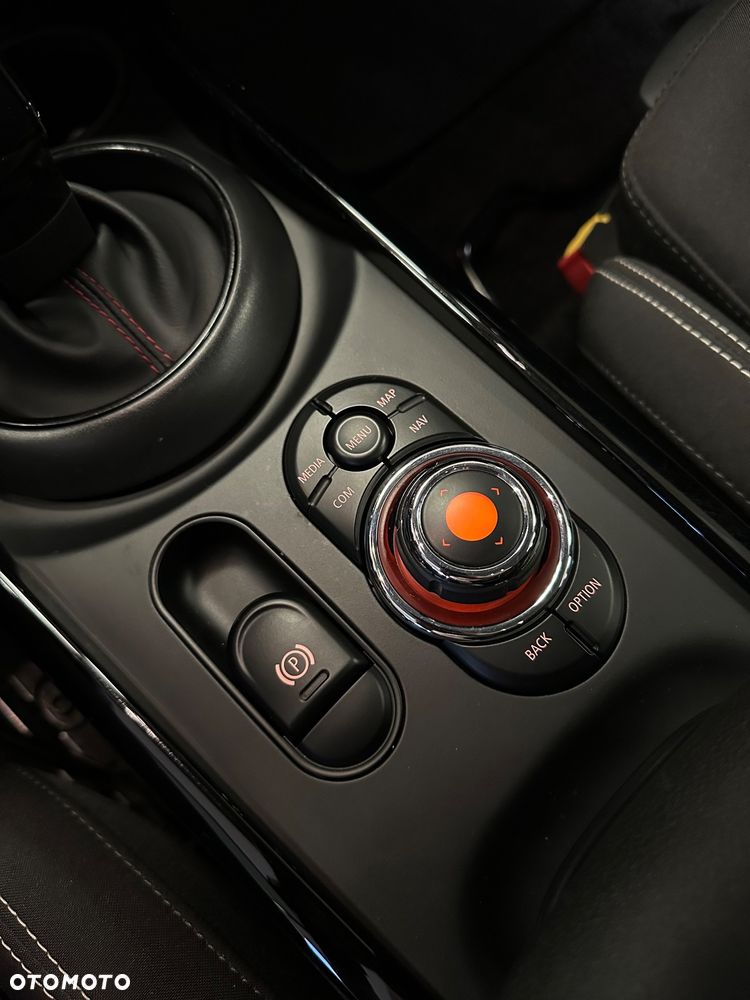 MINI Clubman Cooper S - 17